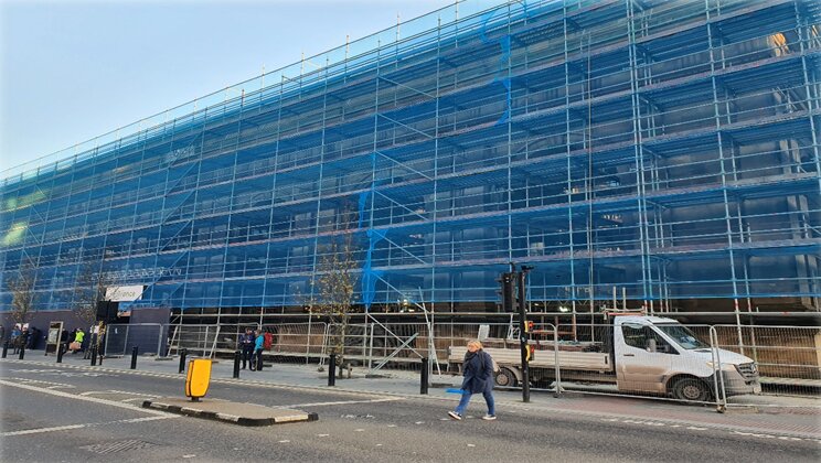 Newcastle station scaffold